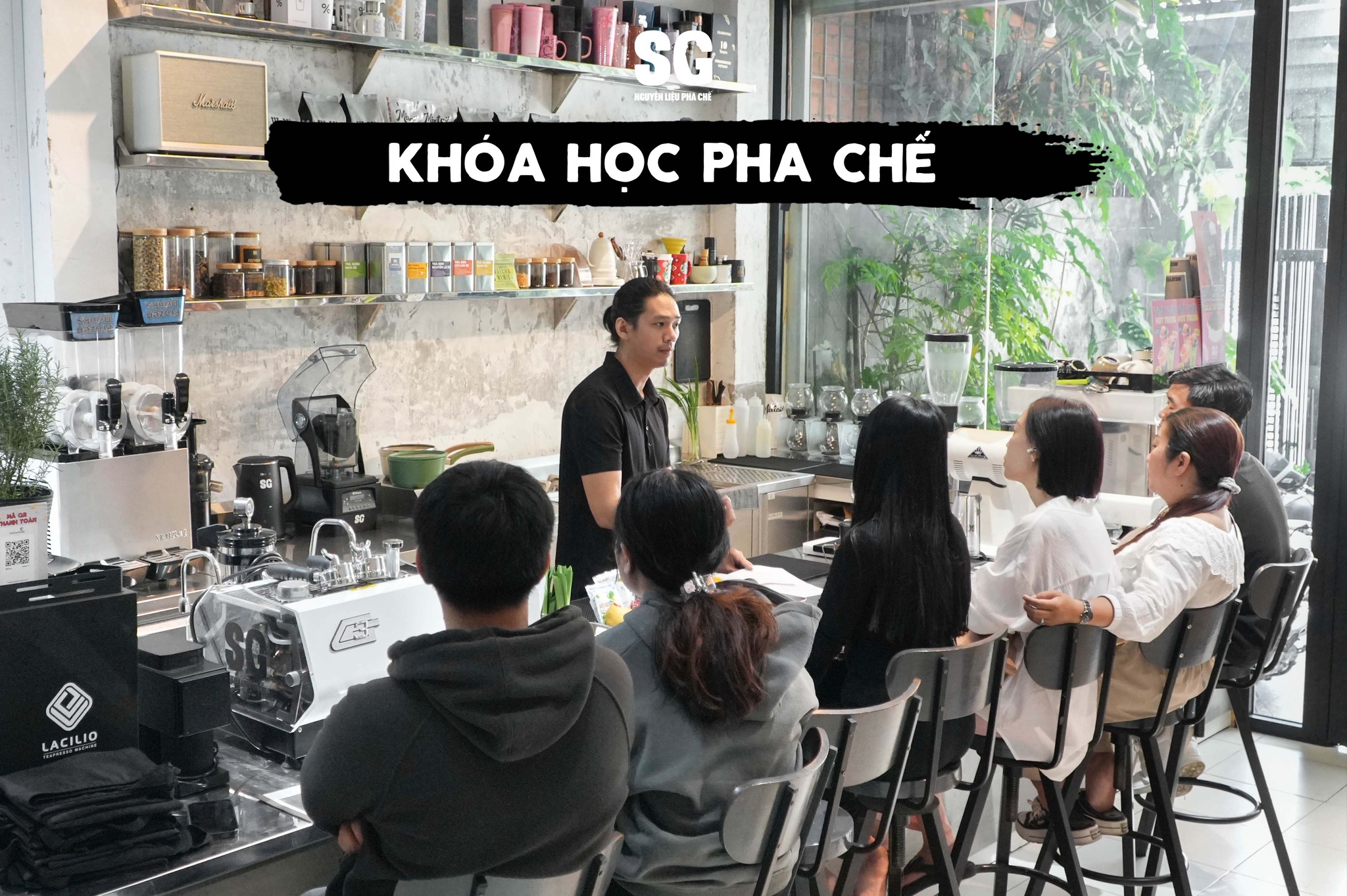 Với khoá học tổng hợp pha chế 2 ngày, sẽ được hỗ trợ chủ quán mở quán mới, cải thiện chất lượng đồ uống, đào tạo nhân viên, xây dựng menu hiệu quả và rút ngắn thời gian khởi sự kinh doanh.[